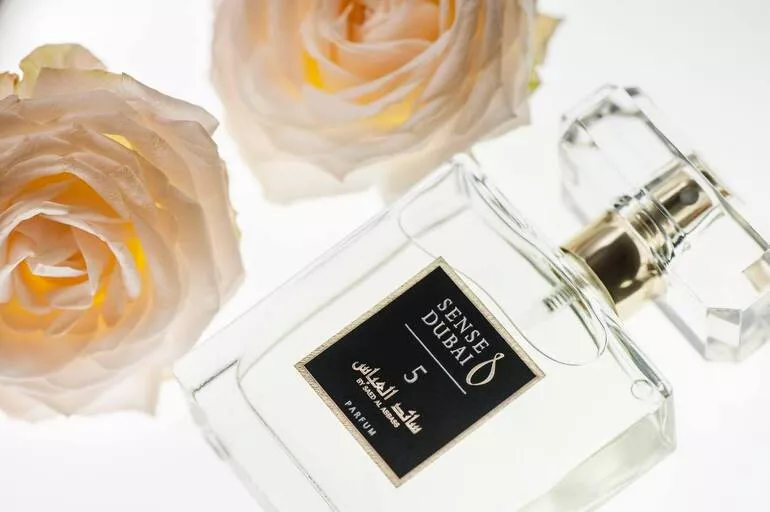Niszowe perfumy damskie- dlaczego warto w nie zainwestować?