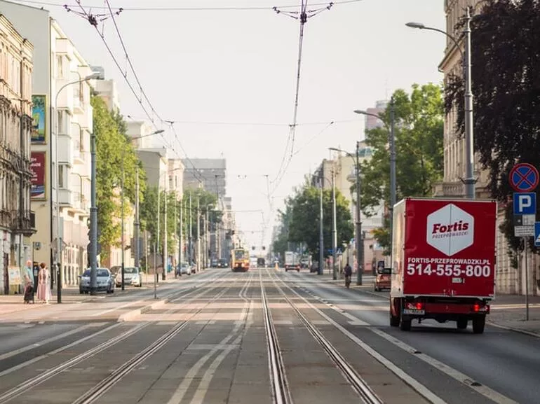 Przeprowadzki międzymiastowe z Wrocławia. Jaką firmę wynająć?